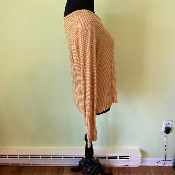 AMERICAN EAGLE YELLOW AND WHITE STRIPED L/S SHIRT SIZE LARGE - Picture 3 of 5